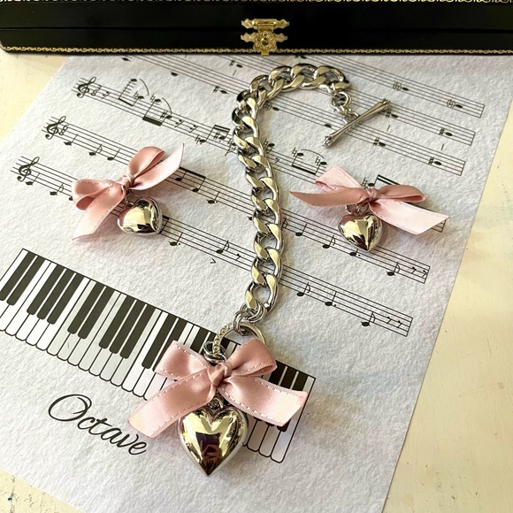 Like NEW!! Bracelet and Earring Y2K OOAK Set Juicy Couture - Picture 6 of 6